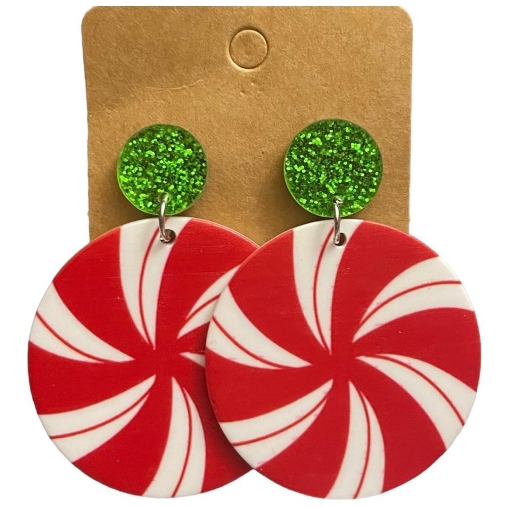 1/$8!or 3/$12 Christmas Pierce Earrings Acrylic
Candy Cane Print Red Green White
